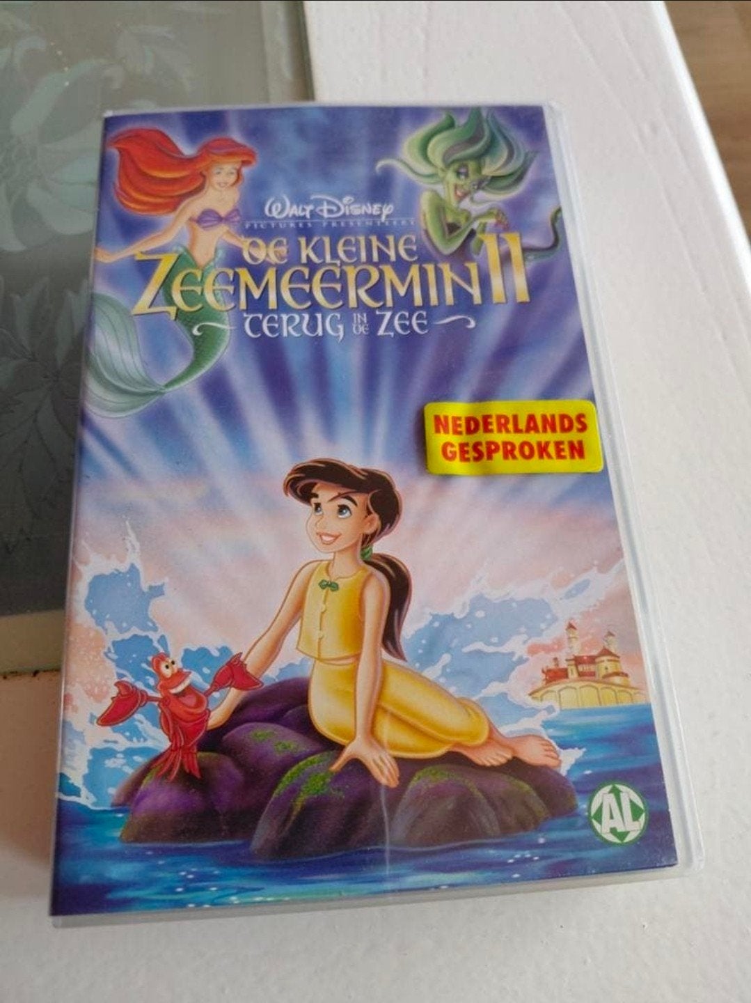 Disney De Kleine Zeemeermin 2 VHS. NIEUW IN SEAL., Tekenfilm, Alle leeftijden, Ophalen of Verzenden, Nieuw in verpakking