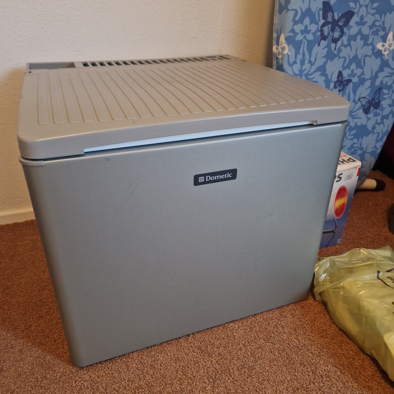 Dometic RC1200EGP Koelbox camping roadtrip  (12V/230V/Gas), Caravans en Kamperen, Koelboxen, Ophalen of Verzenden, Zo goed als nieuw
