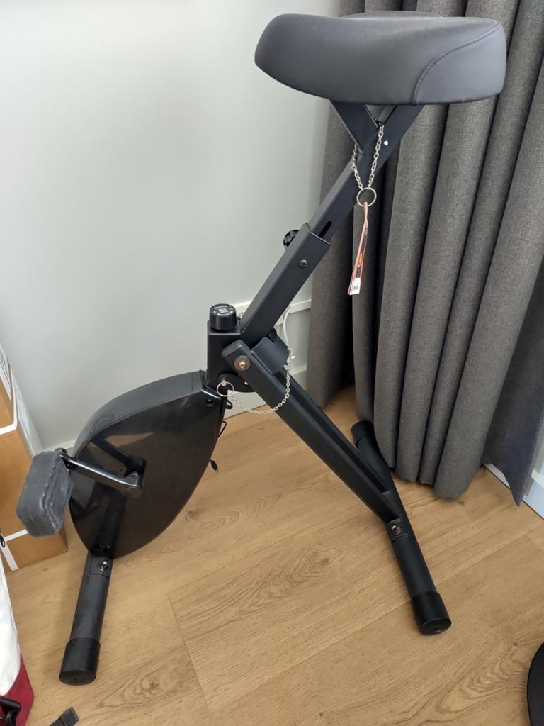 Worktrainer deskbike zwart zo goed als nieiw, Ophalen, Zo goed als nieuw