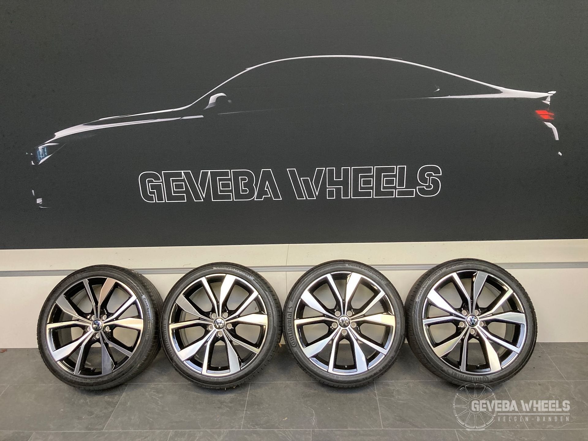 18” originele Volkswagen Polo 2G0 velgen + banden 5x100, 18 inch, -, -, Banden en Velgen