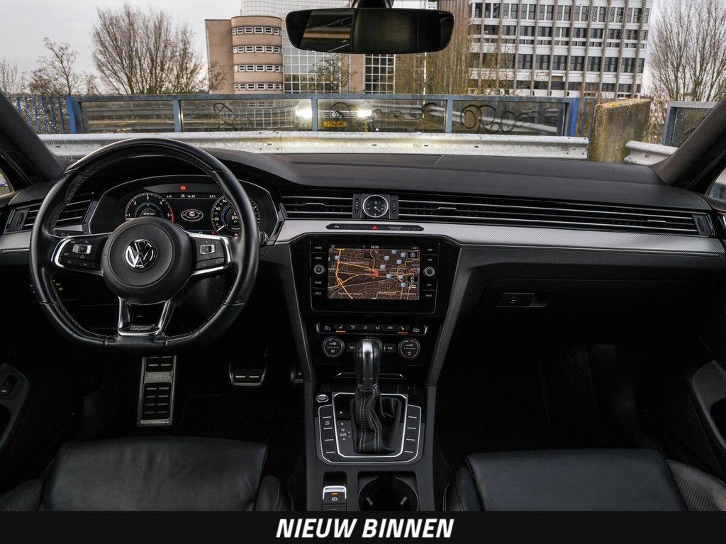 Volkswagen Passat Variant 1.6 TDI DSG Highline R-Line Faceli, Auto's, Gebruikt, 4 cilinders, 23 km/l, Diesel