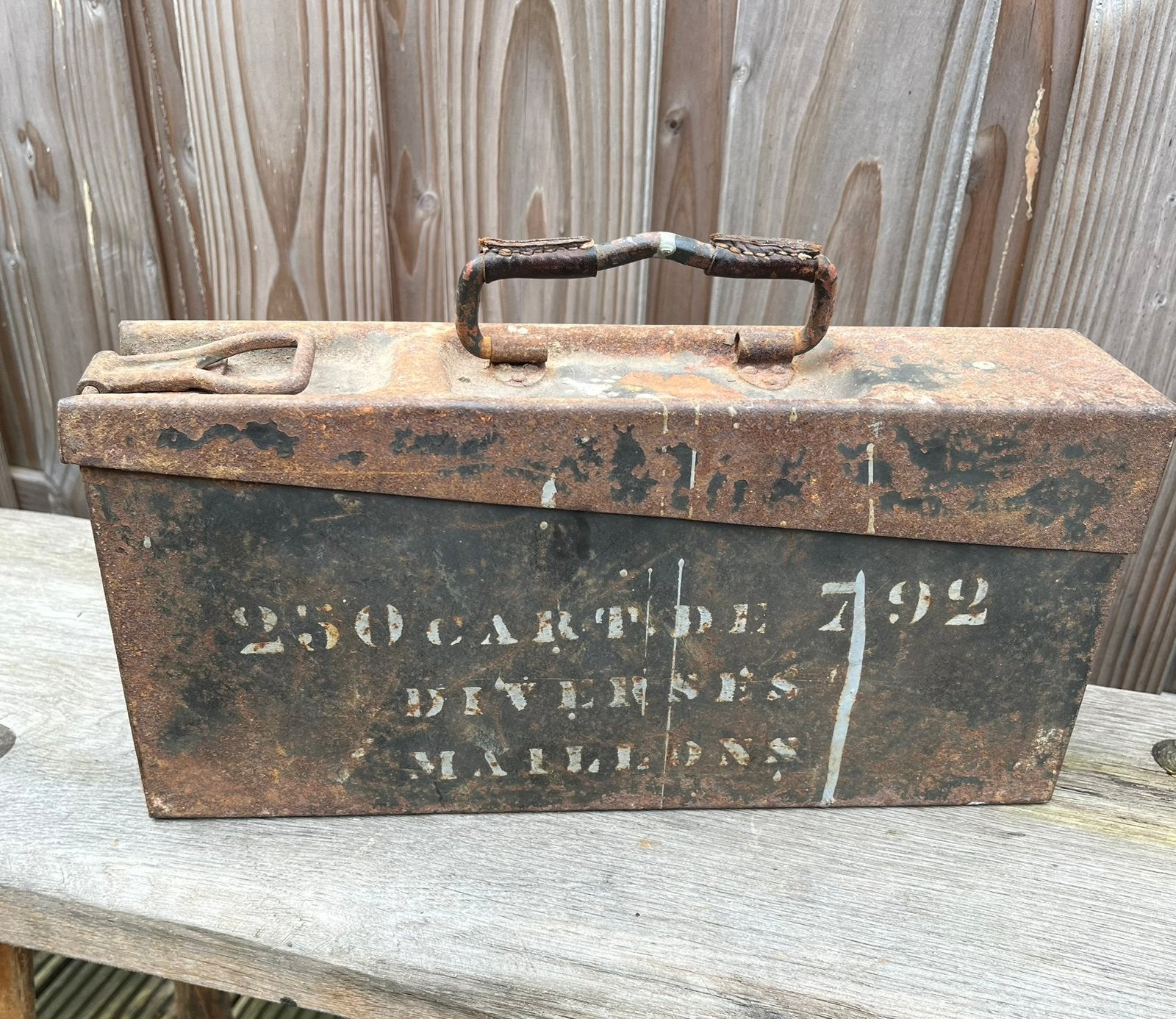Duitse wehrmacht MG kist met markeringen, Verzamelen, Ophalen of Verzenden, Duitsland, Kist of Geocache