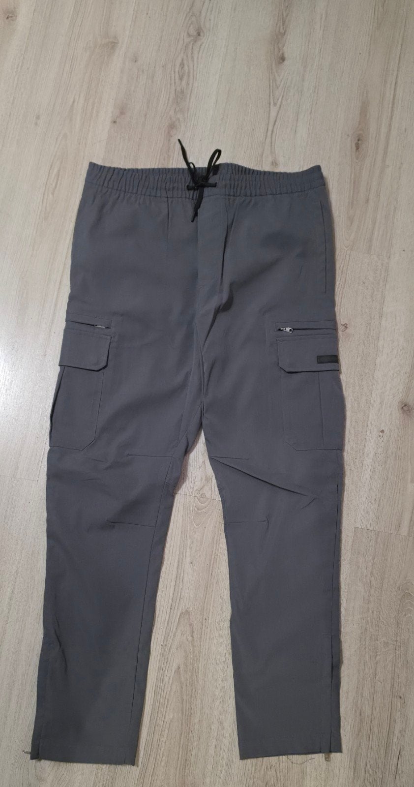 H&M CARGO BROEK GREY MAAT XL, Ophalen of Verzenden, Zo goed als nieuw, Maat 56/58 (XL), Grijs