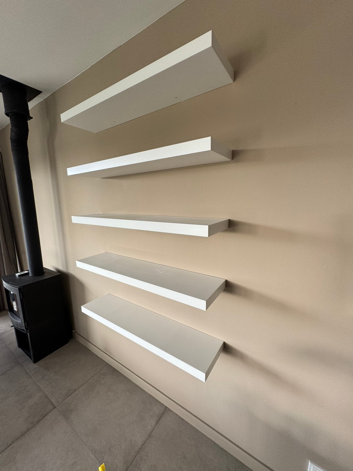 Zwevende wandplank Ikea ( Lack), Ophalen of Verzenden, Zo goed als nieuw