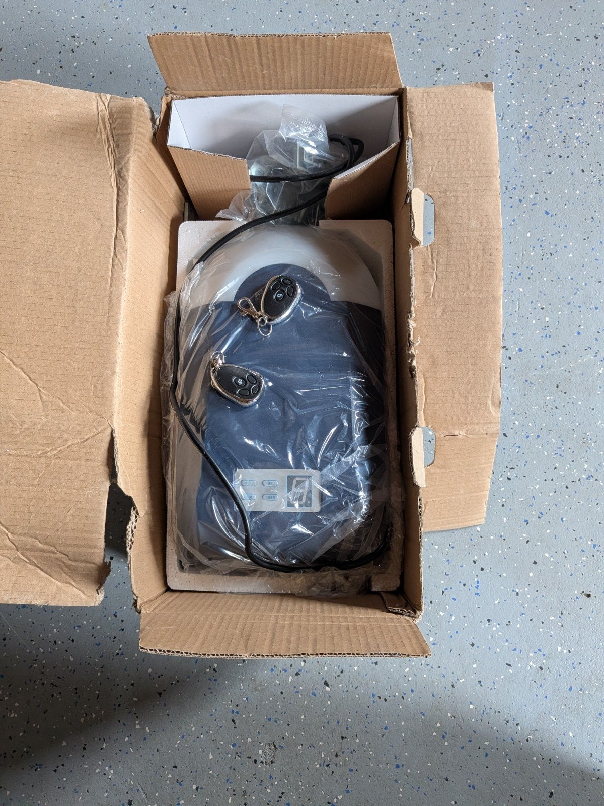 Nieuwe Garagedeuropener met Afstandsbediening, Ophalen of Verzenden, Nieuw, Overige materialen