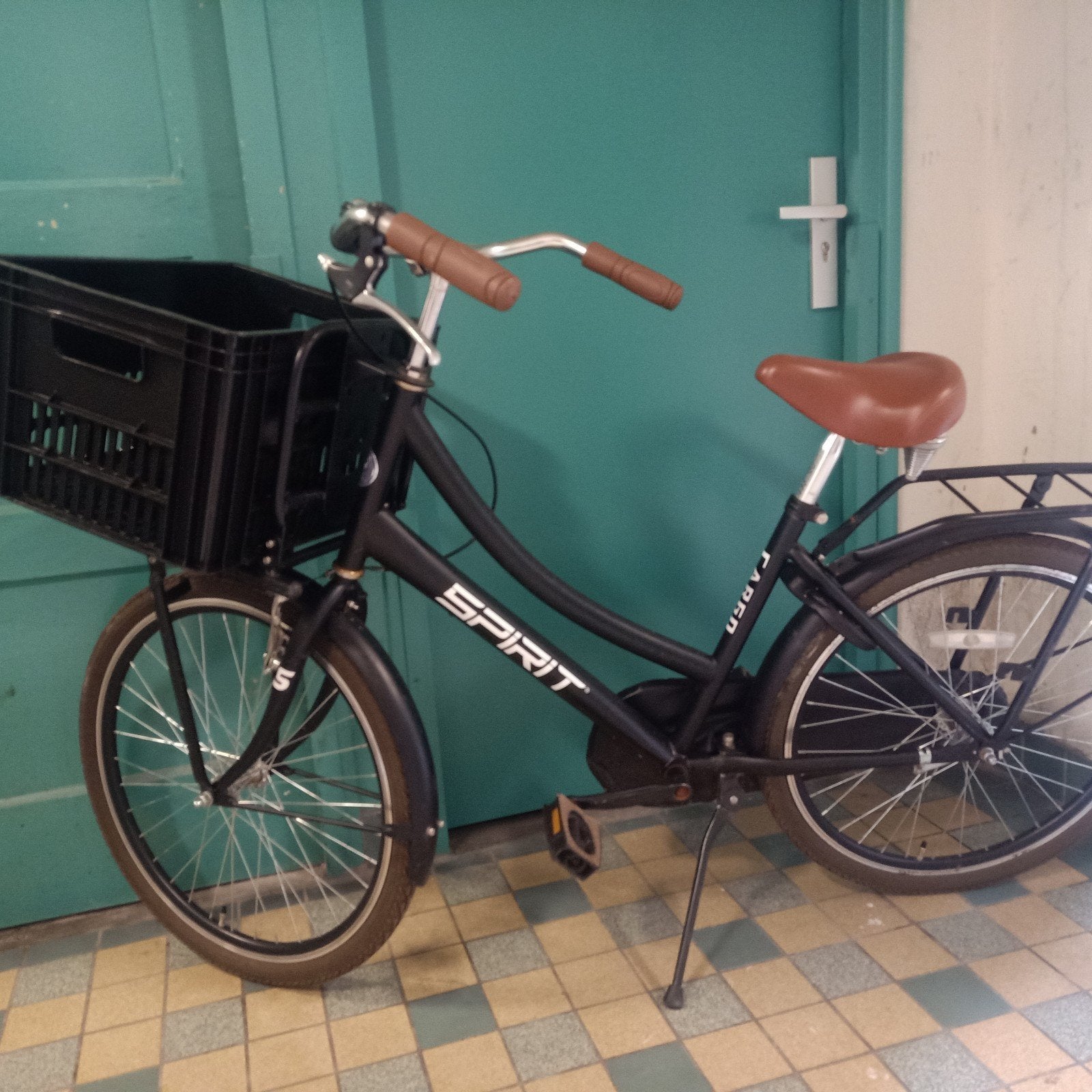 Spirit Fiets 24 inch kinderen zwart  Cargo fiets met krat, Minder dan 47 cm, Ophalen