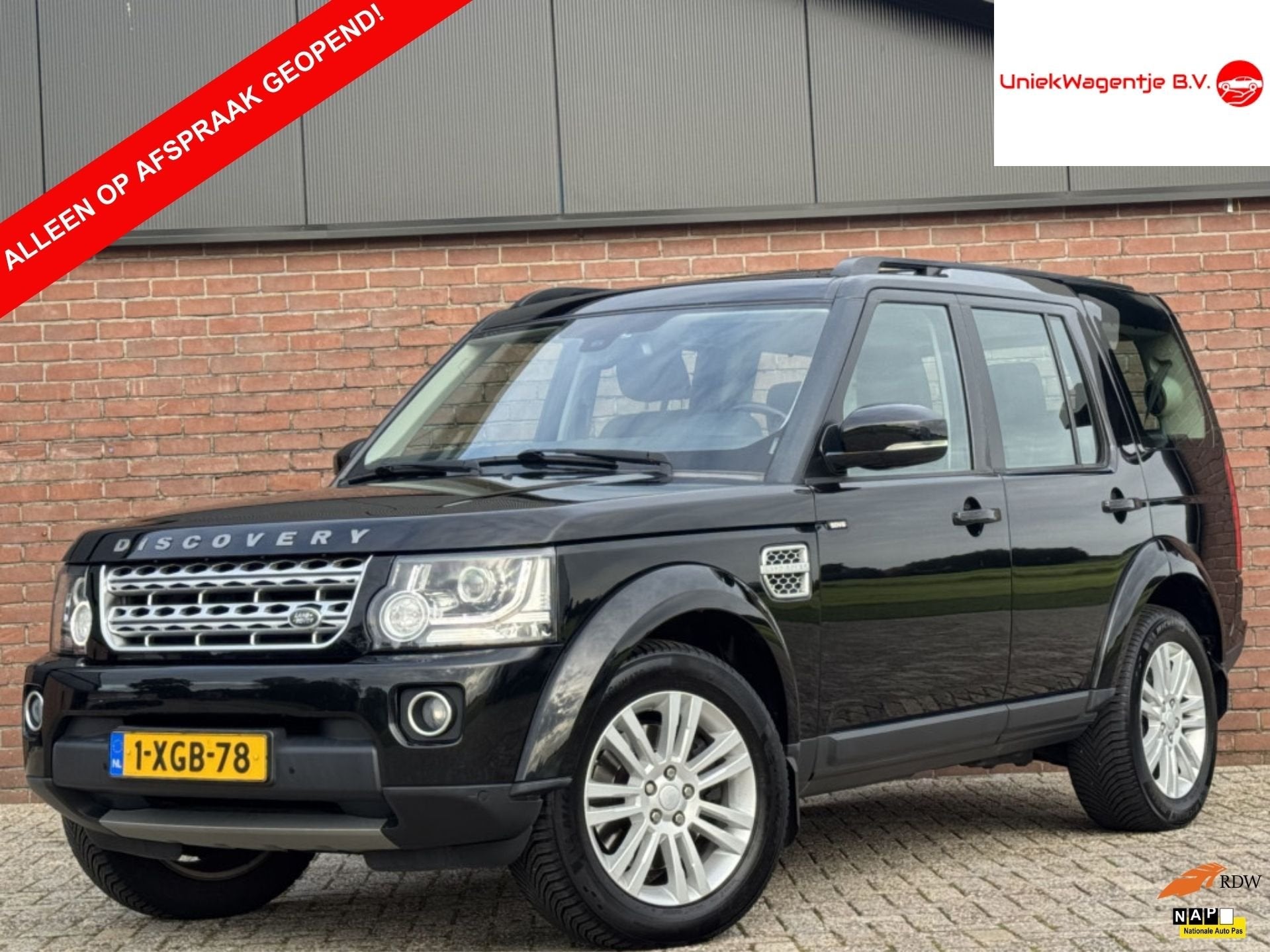 Land Rover Discovery 3.0 SDV6 HSE 7P. | NL-AUTO! | TREKHAAK!, Auto's, Euro 5, Gebruikt, Zwart, 2993 cc