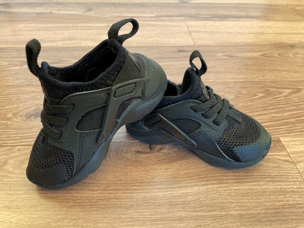 Nike Huarache, Schoentjes, Jongetje of Meisje, Ophalen of Verzenden, Zo goed als nieuw