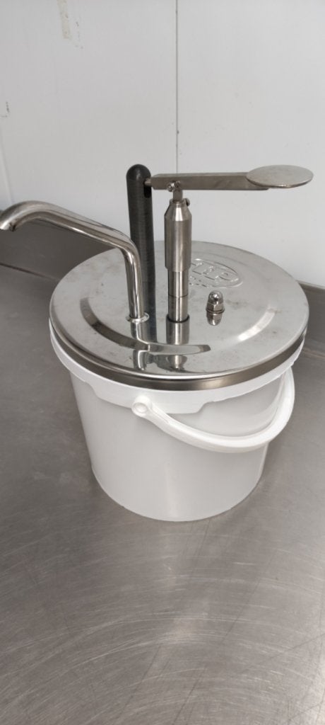 sauspompen, 4 liter of meer, Ophalen of Verzenden, Gebruikt, 3 snelheden of meer