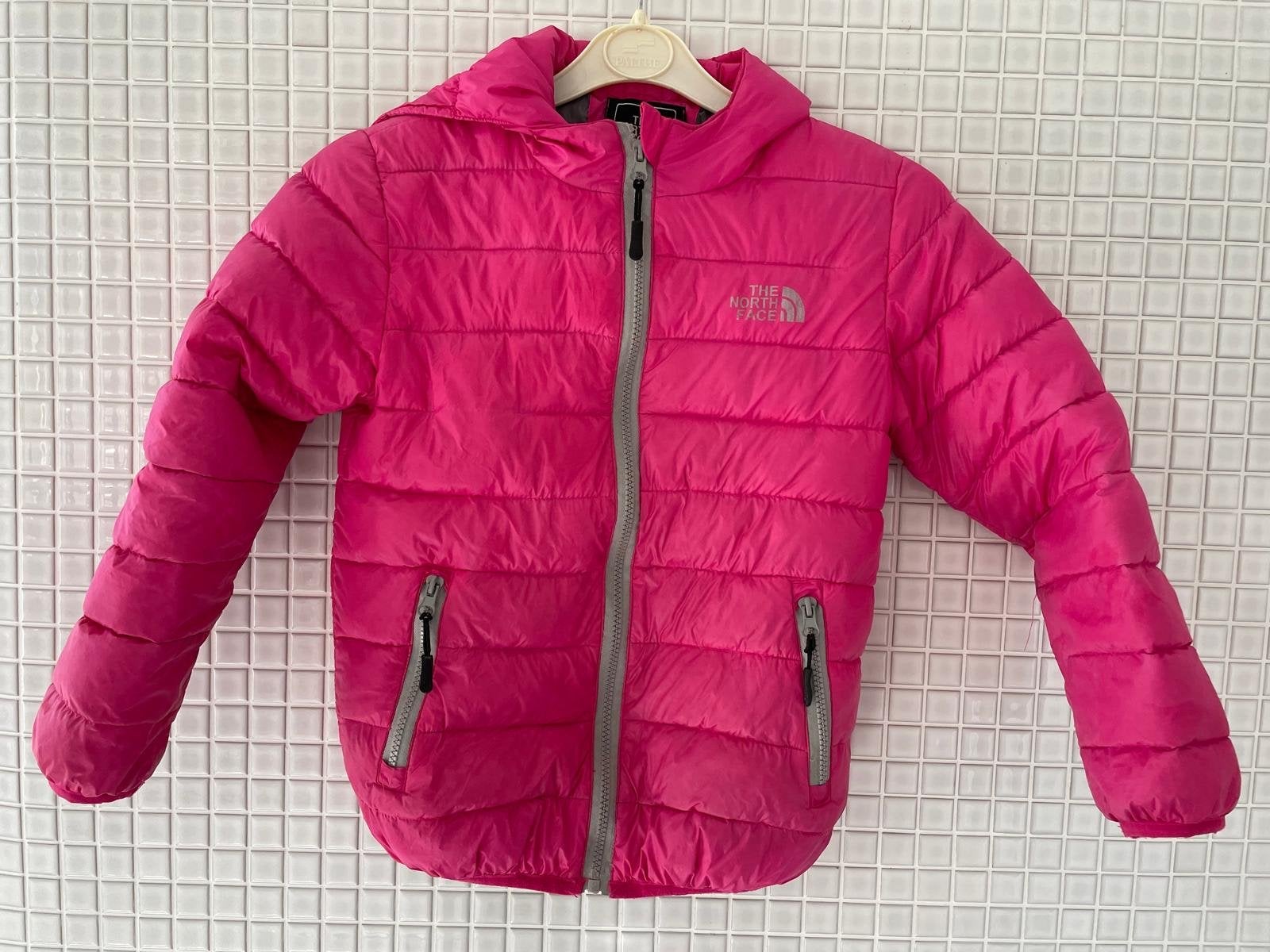 The North Face Puffer Jas Roze maat 140, Verzenden, Zo goed als nieuw, Meisje, Jas