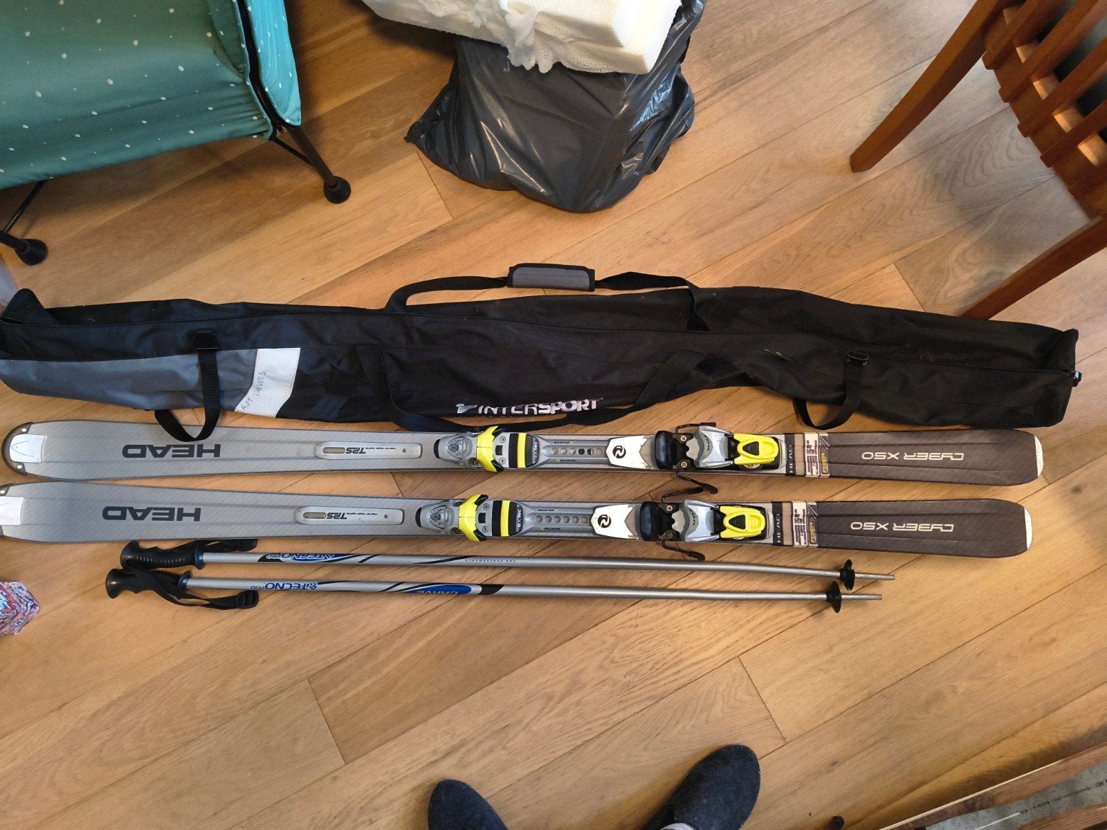 Head Cyber X50 ski's met Tecno Pro stokken en tas, Ophalen, 160 tot 180 cm, Gebruikt, Carve