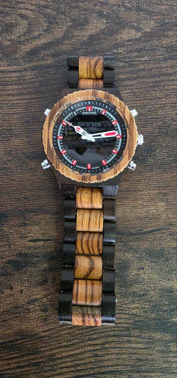 Houten horloge zonder glas op de wijzerplaat, Ophalen of Verzenden