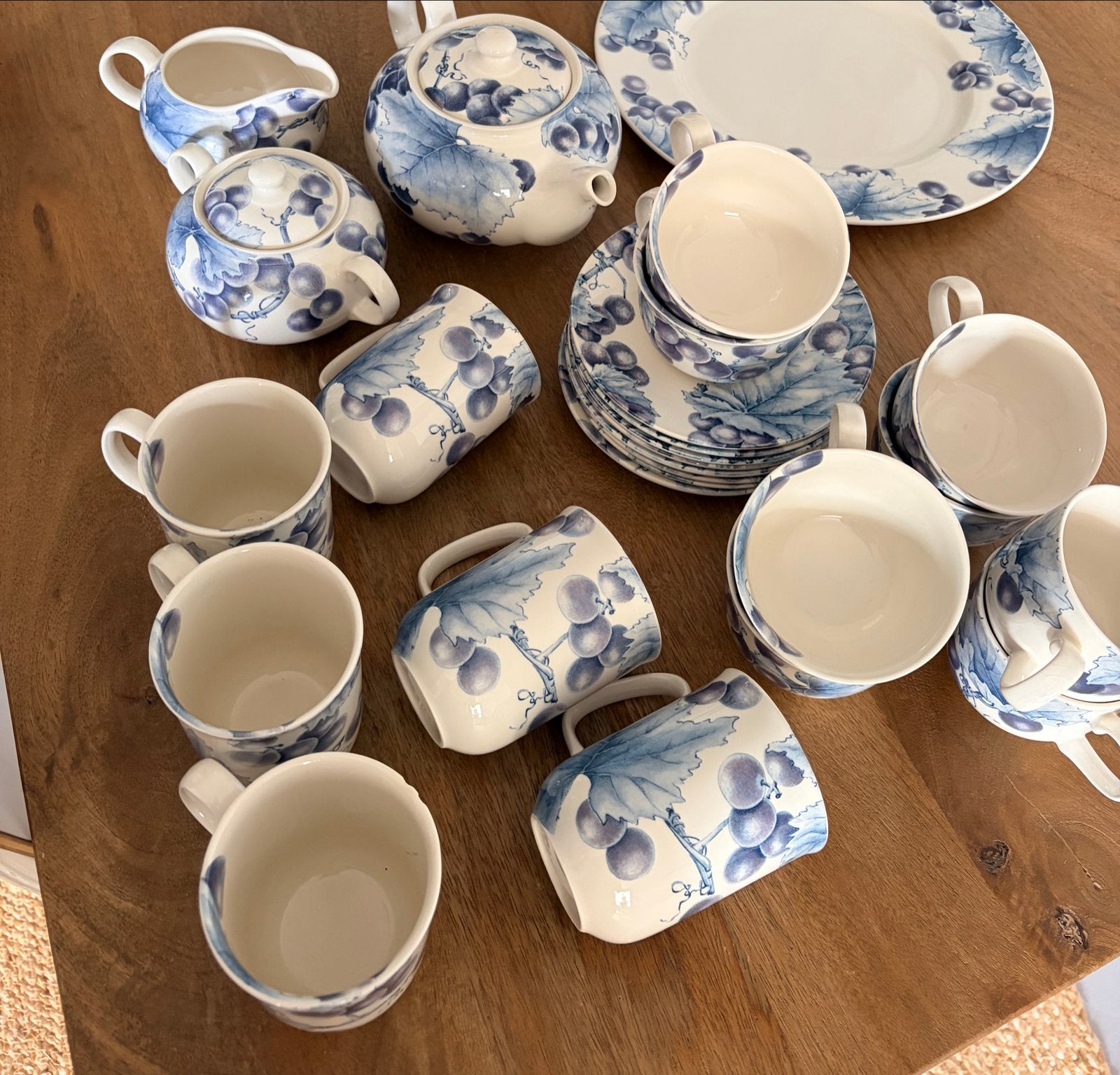 17-delig Barratts thee/koffie servies met druivenmotief, Ophalen, Gebruikt, Overige merken, Keramiek