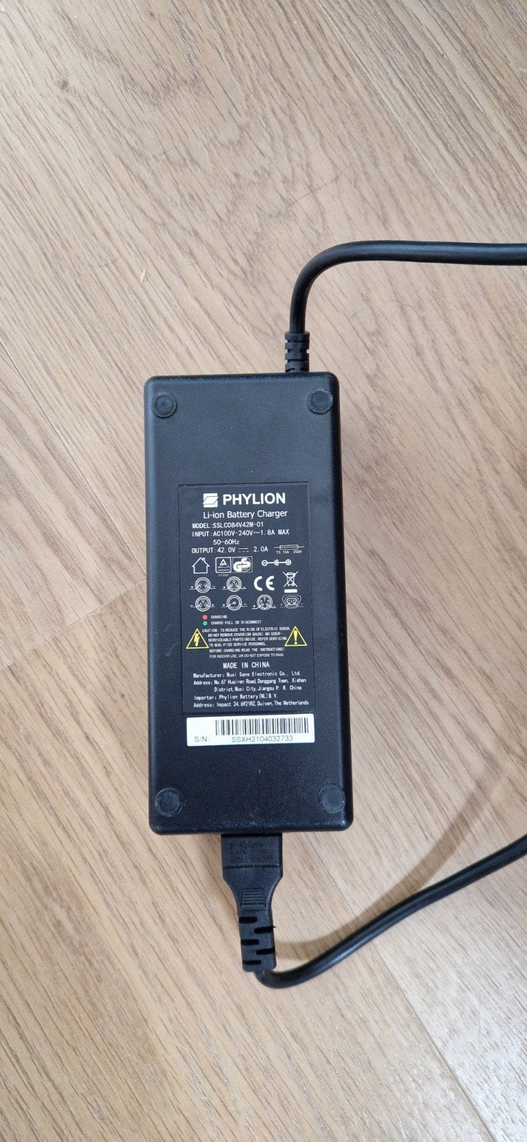 Phylion E-Bike Acculader 36V / 42V 2A (Model SSLLC084V42M-01