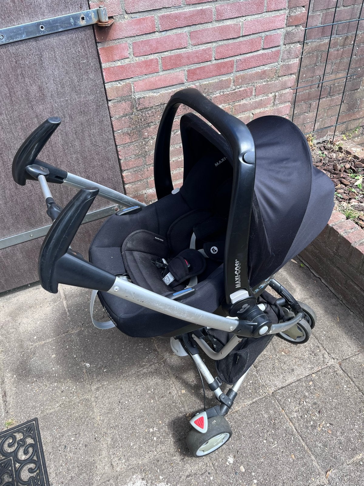 Maxi-Cosi Cabrio I-size met Quinny Zapp onderstel, Ophalen, Gebruikt, Combiwagen, Met autostoeltje
