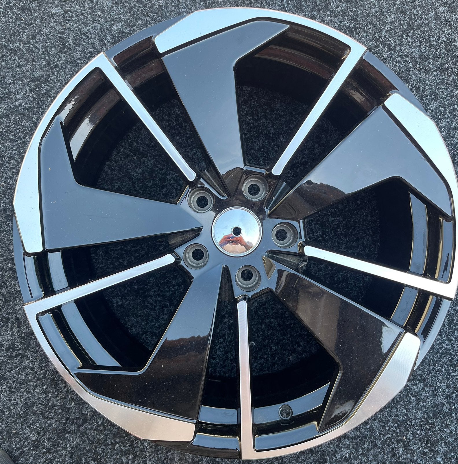 Nieuwe 18” vw,mercedes audi,skoda,seat golf caddy, Ophalen
