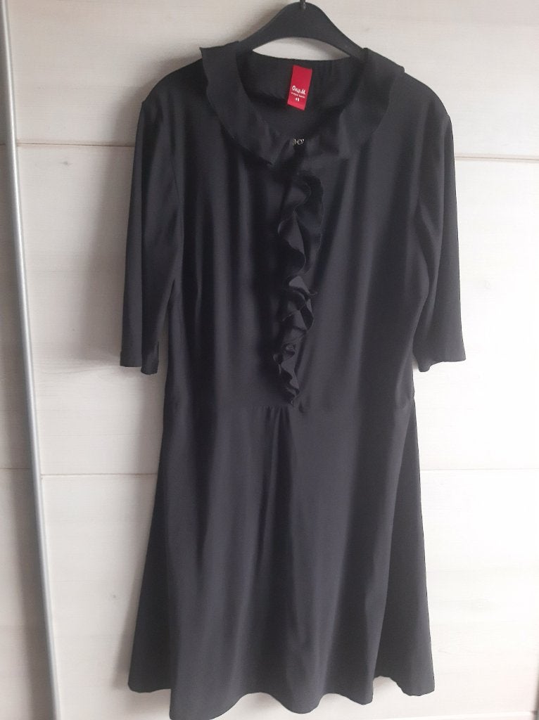 Mooi zwart jurkje Only-M travelstof. Maat 46, Kleding | Dames, Only-M, Zwart, Maat 46/48 (XL) of groter, Ophalen of Verzenden