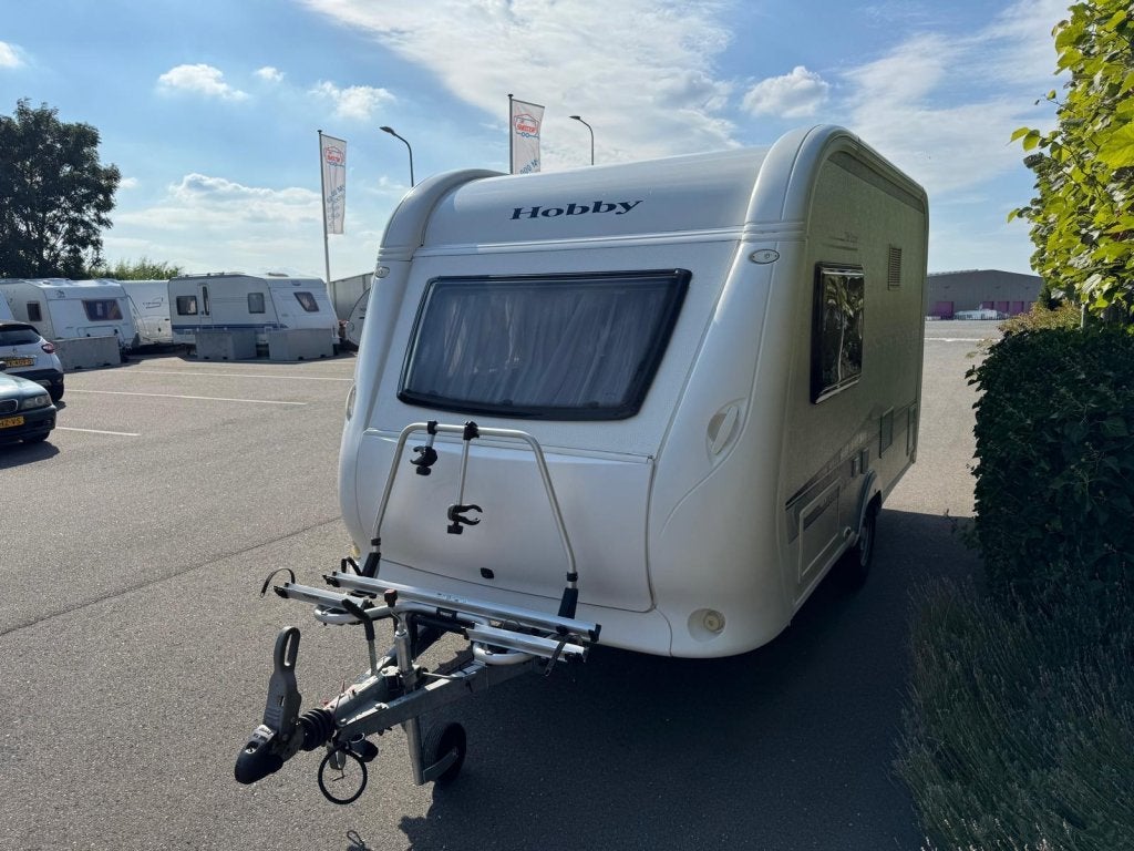Hobby De Luxe 380 TB Mover,Voortent,Fietsrek, Caravans en Kamperen, Standaardzit, Hobby, Tot en met 2, Bedrijf