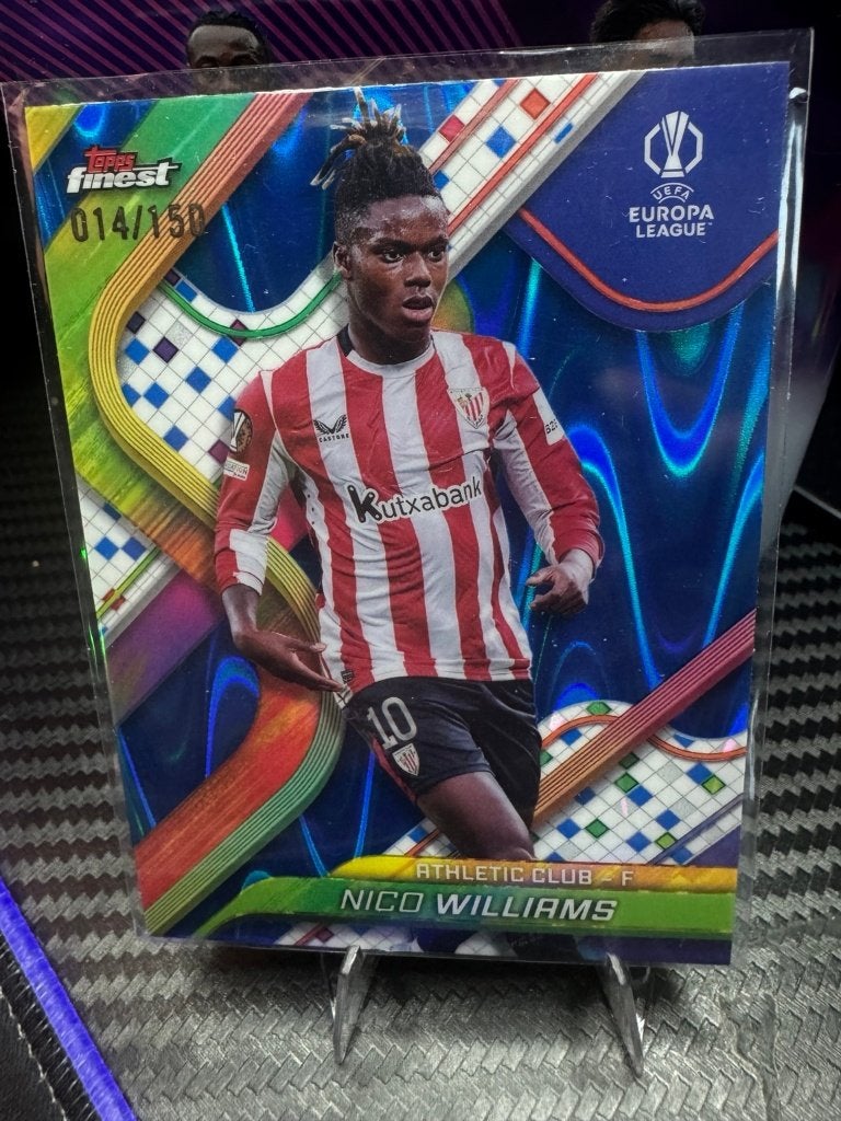 Nico Williams Gold Refractor /150 –Topps Finest UEFA 2024/25, Ophalen of Verzenden, Nieuw, Plaatje
