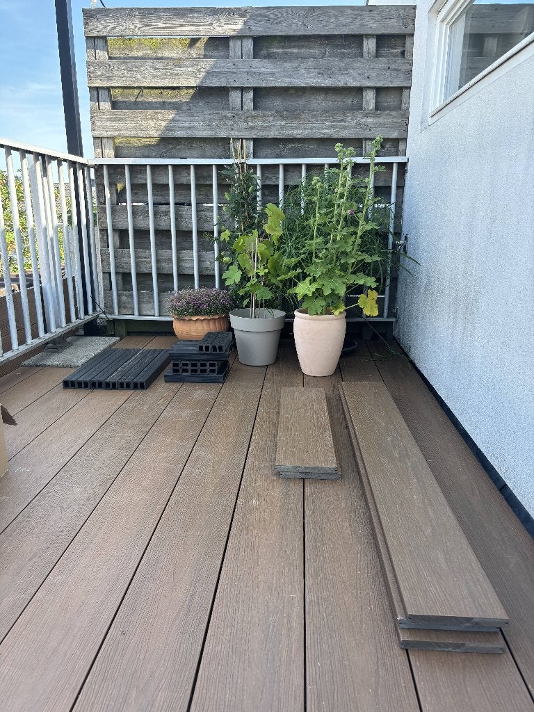 Restant composiet vlonderplanken ca. 1m2 (merk Compoziet), Ophalen, Nieuw, Composiet