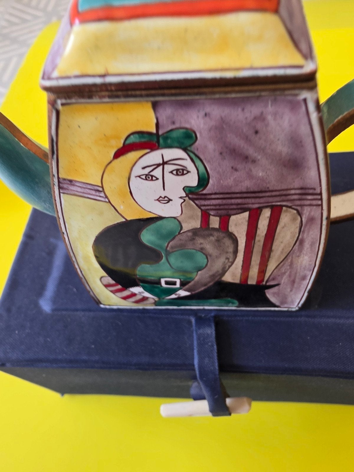 Vintage Kelvin Chen miniatuur theepot Picasso met originele, Ophalen of Verzenden