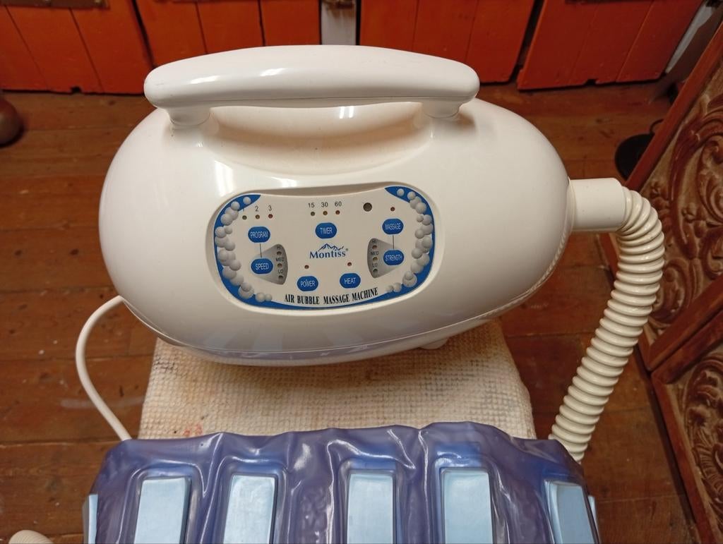 Montiss Air Bubble Massage Machine, Ophalen