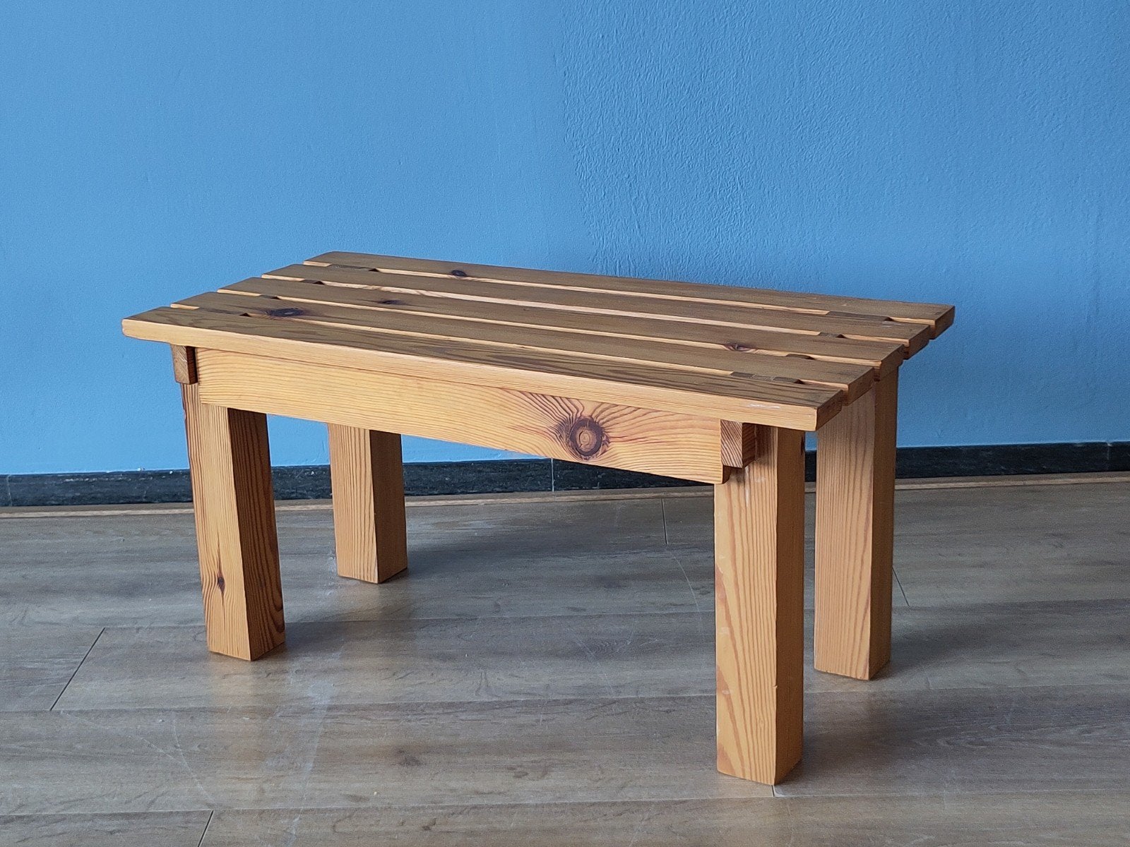 Vintage lattenbankje grenen hout tafeltje pine houten bankje, Gebruikt, ., Minder dan 75 cm, Ophalen of Verzenden