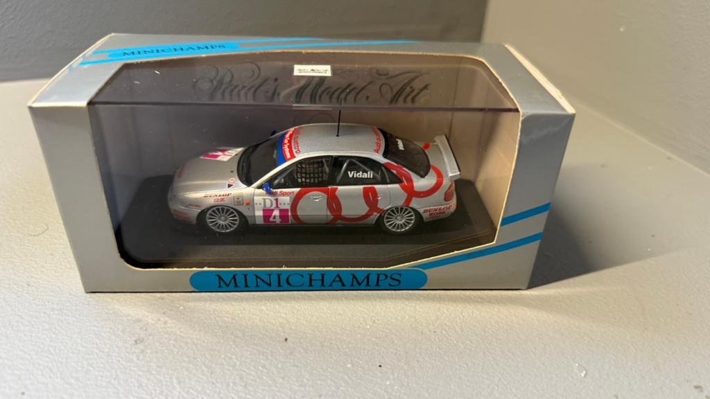 AUDI A4-Quatro STW 1997., Ophalen of Verzenden, Zo goed als nieuw, Auto, MiniChamps