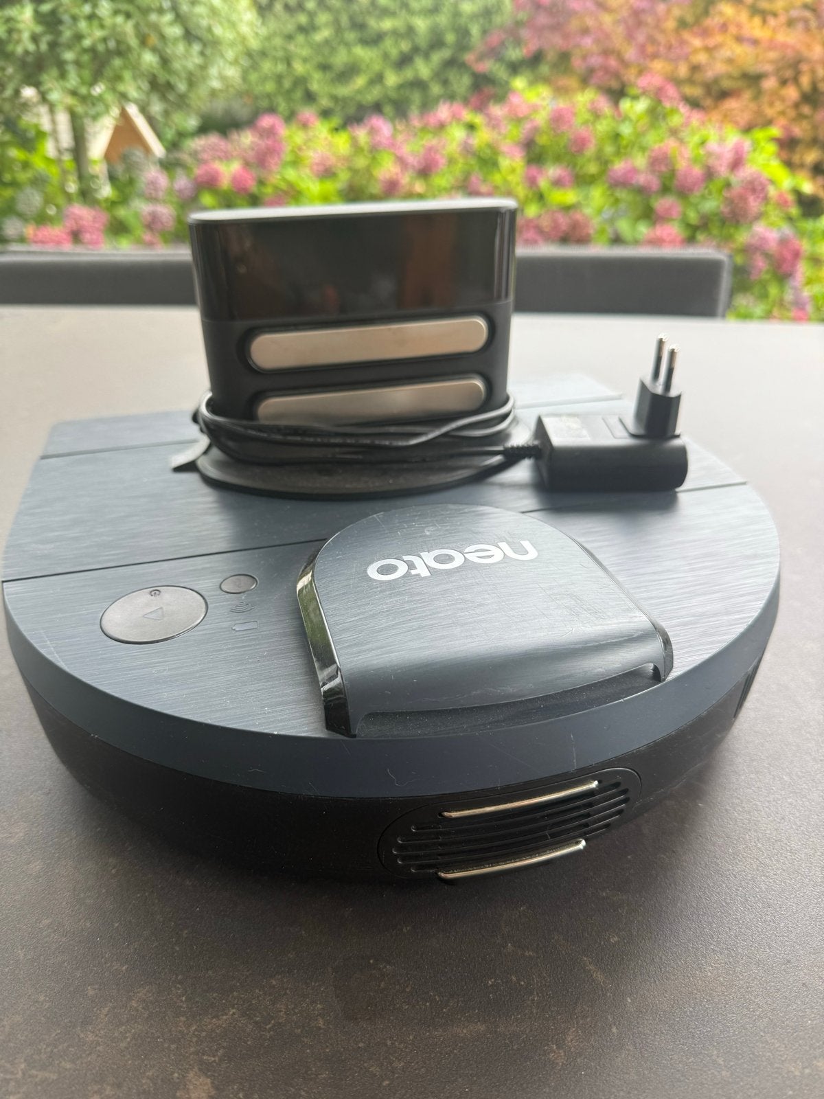 Neato Robotstofzuiger D8, in perfecte staat, Ophalen of Verzenden, Zo goed als nieuw, Robotstofzuiger, Bedienbaar via app