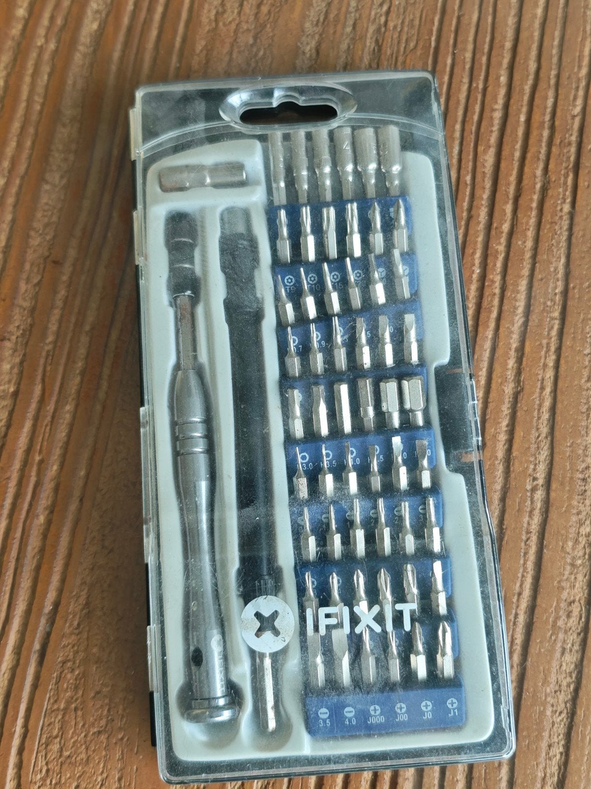 iFixit Schroevendraaierset met diverse bits, Ophalen of Verzenden, Zo goed als nieuw, Schroevendraaier, Overige merken