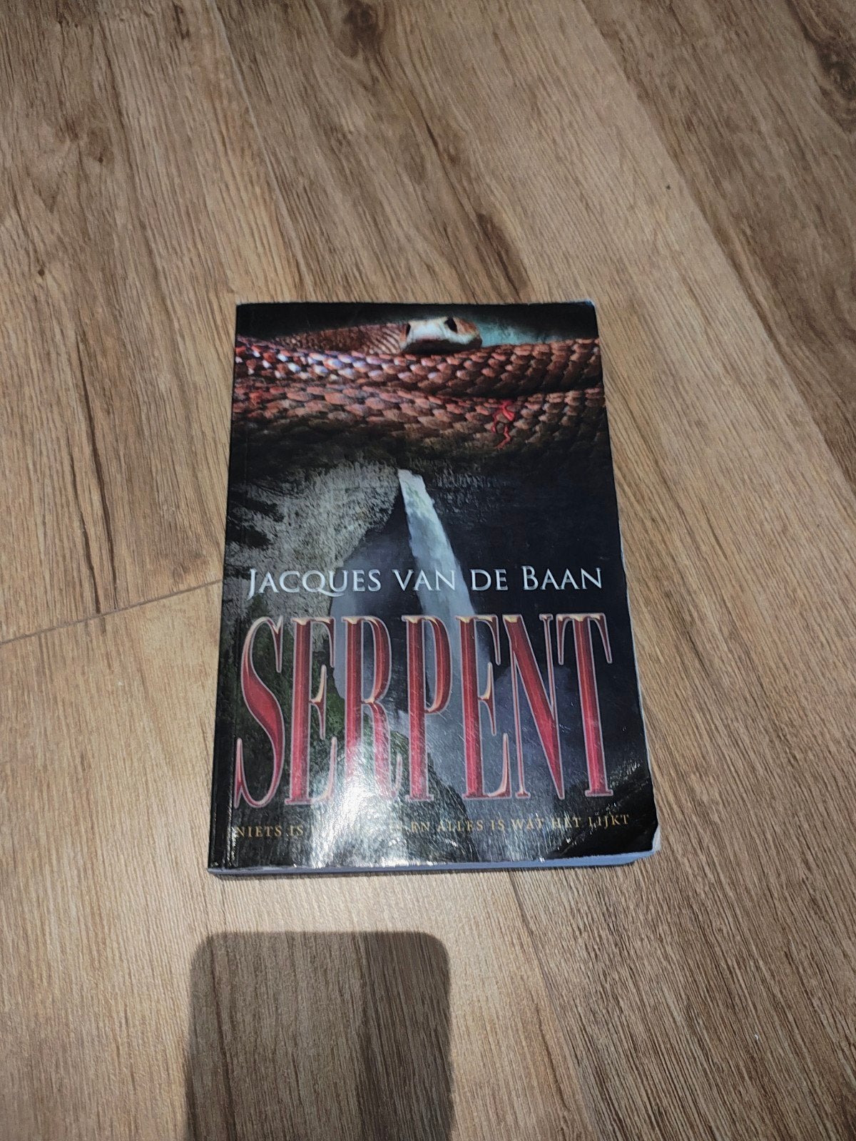 Serpent - Jacques van de Baan (thriller), Boeken, Ophalen of Verzenden, Gelezen, Jacques van de Baan, Nederland