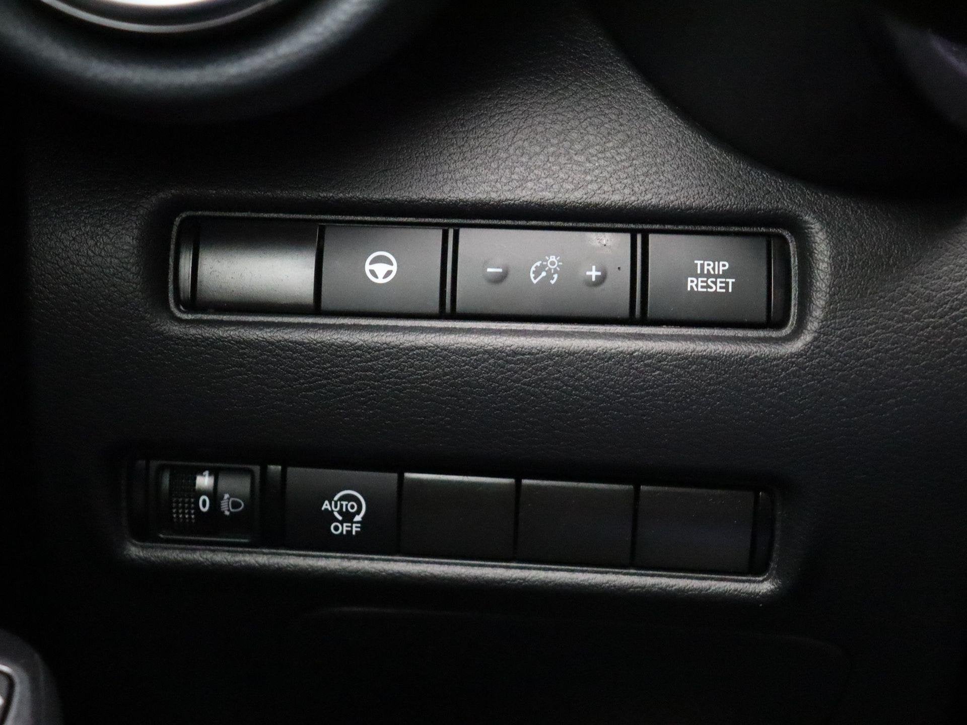 Foto 18 van Nissan Juke 1.0 DIG-T Tekna | Trekhaak | Stoelverwarming | B
