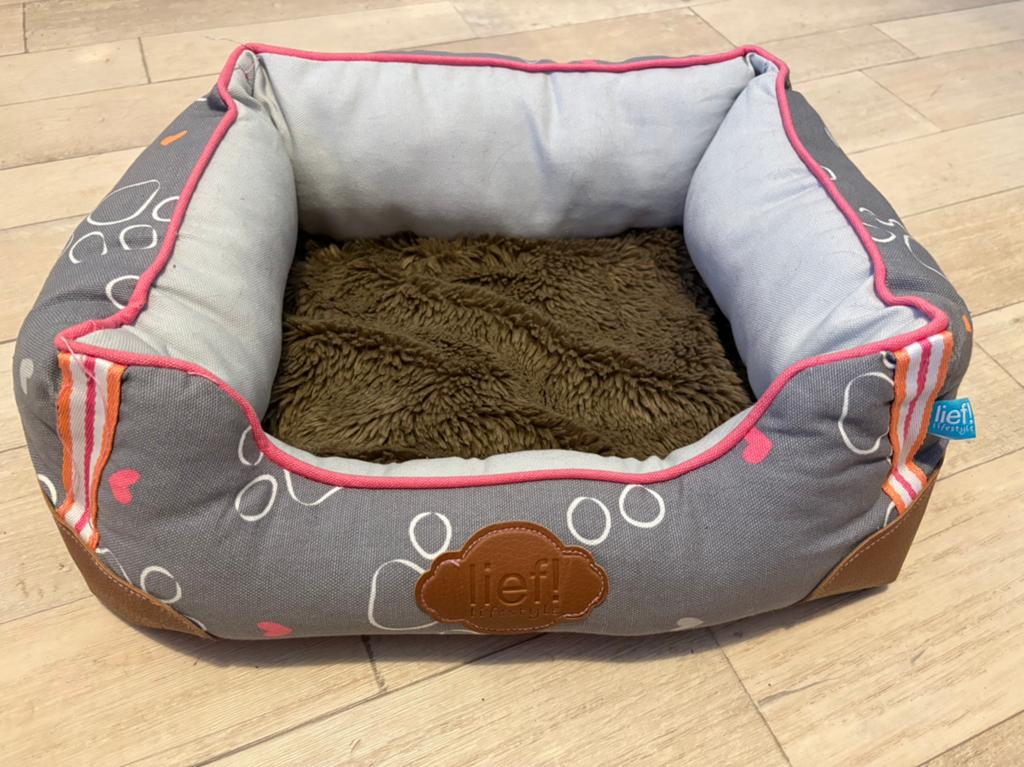 Klein honden- of poezenmandje van Lief!, Dieren en Toebehoren, Kattenmanden, Ophalen of Verzenden, Nieuw