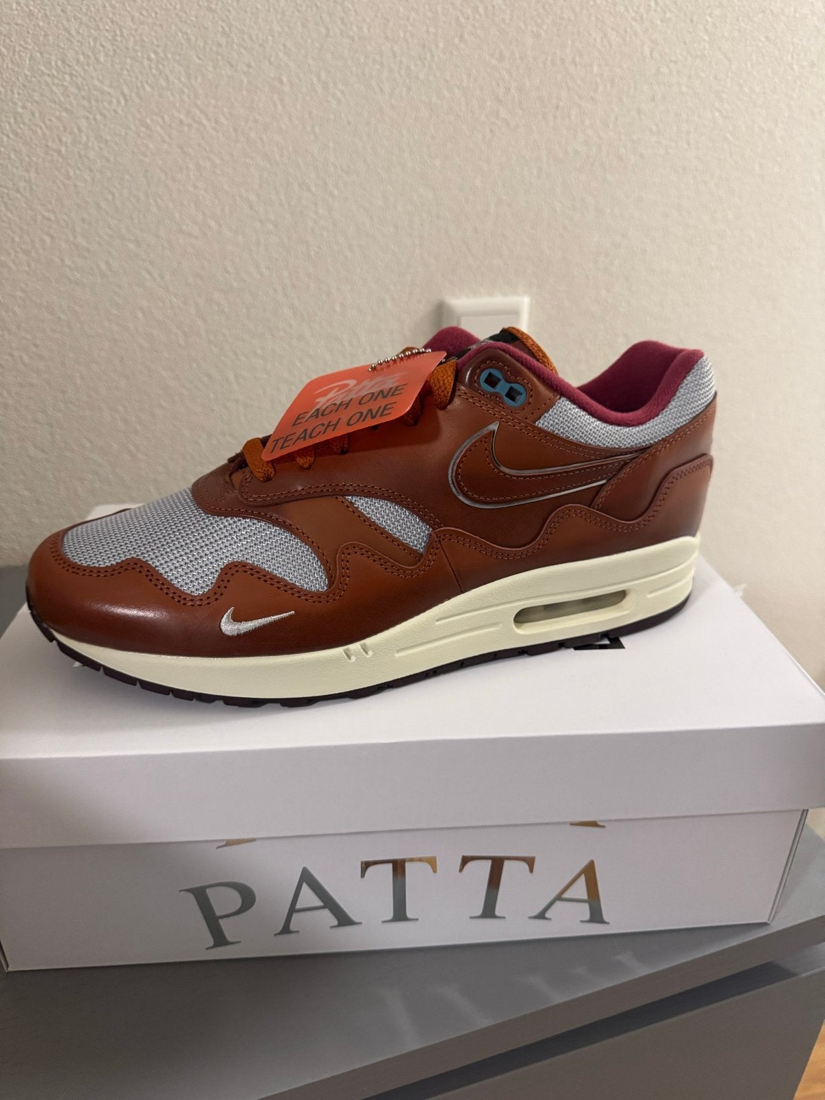 Patta x Nike Air Max 1 'Wave' Dark Russet, Ophalen, Nieuw, Bruin, Sneakers of Gympen