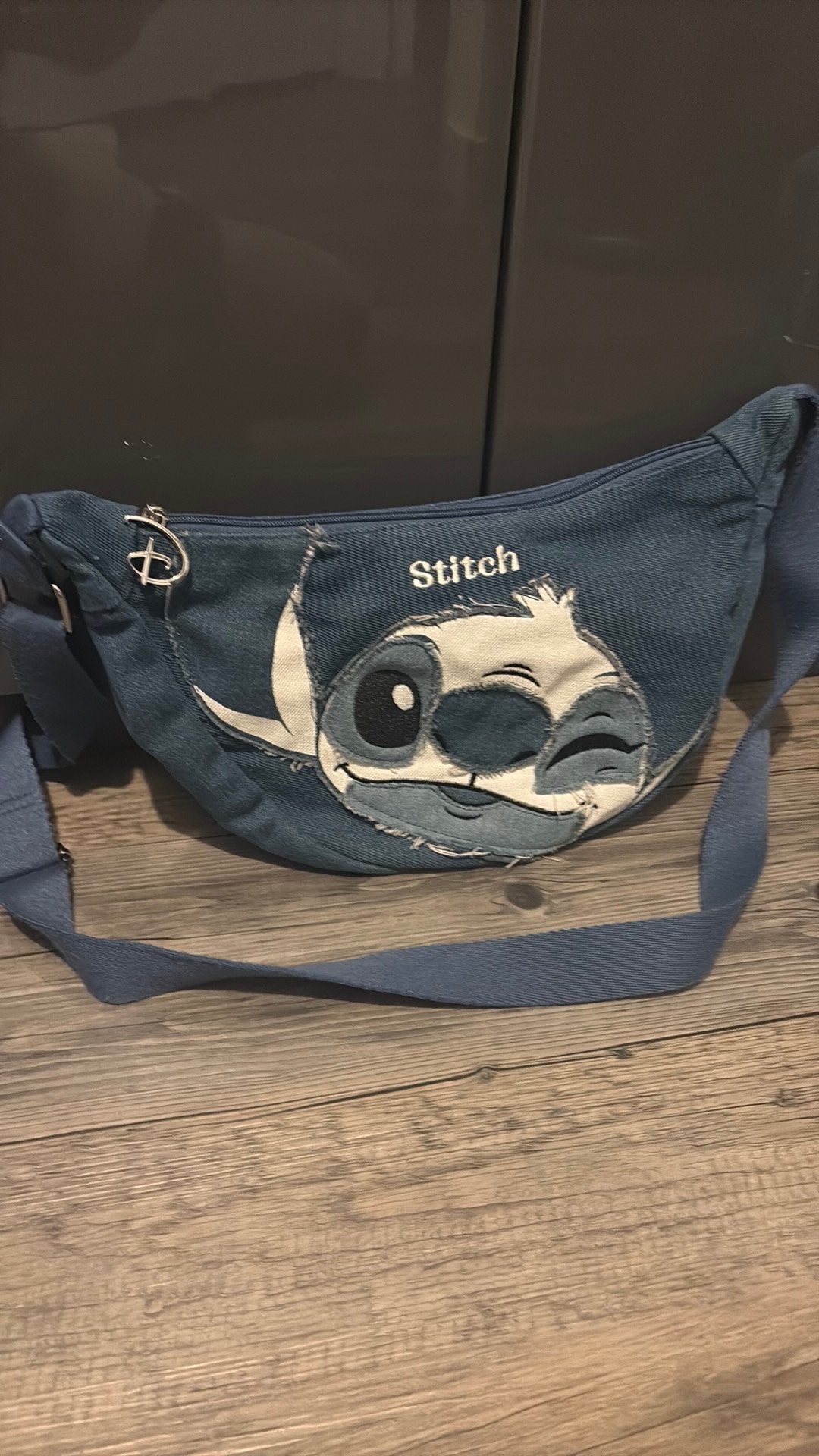 Disney Stitch handtas, Ophalen of Verzenden, Zo goed als nieuw, Blauw, Overige merken