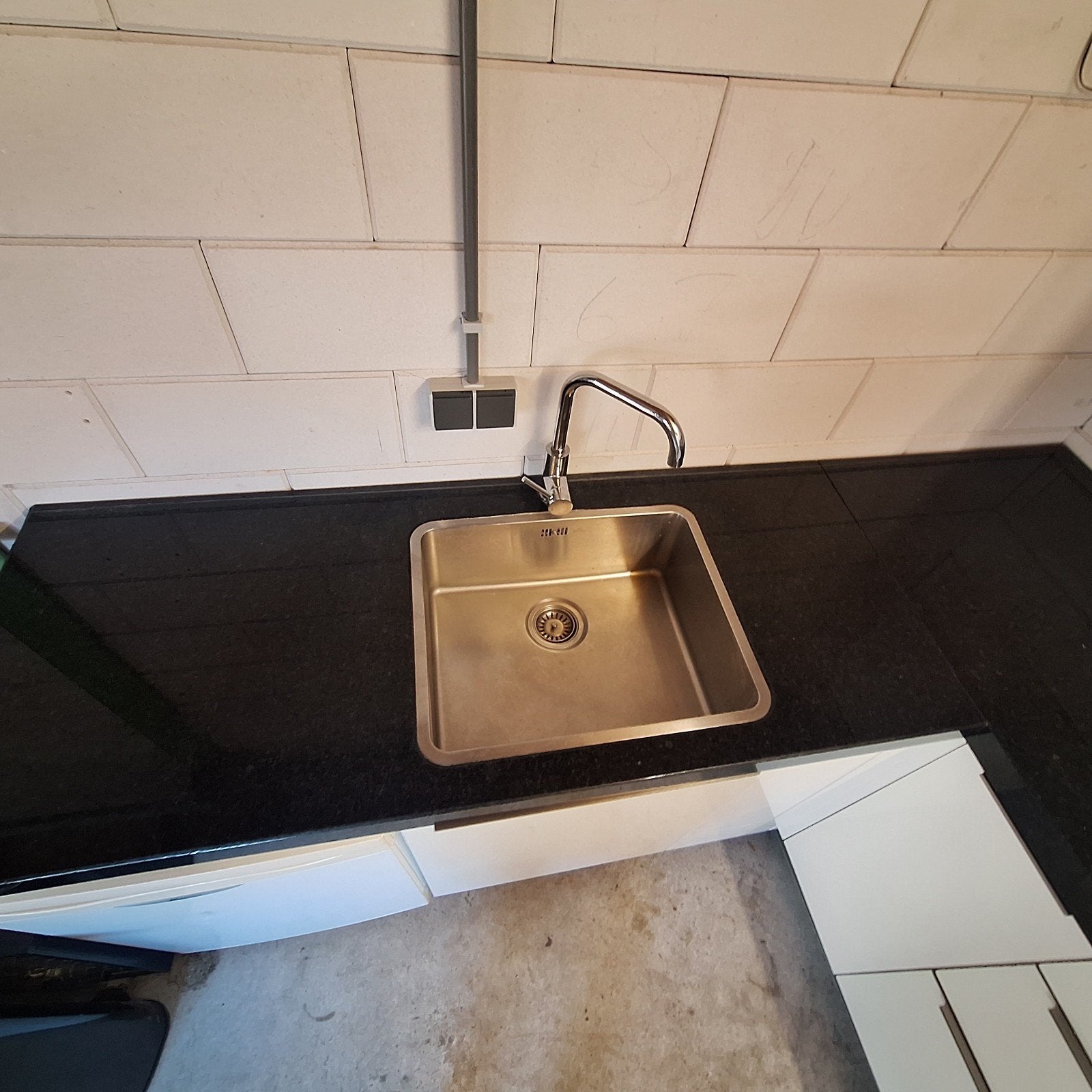 Granieten werkblad/keukenblad, Huis en Inrichting, Keuken | Keukenelementen, Ophalen, Gebruikt, Zwart, 200 cm of meer