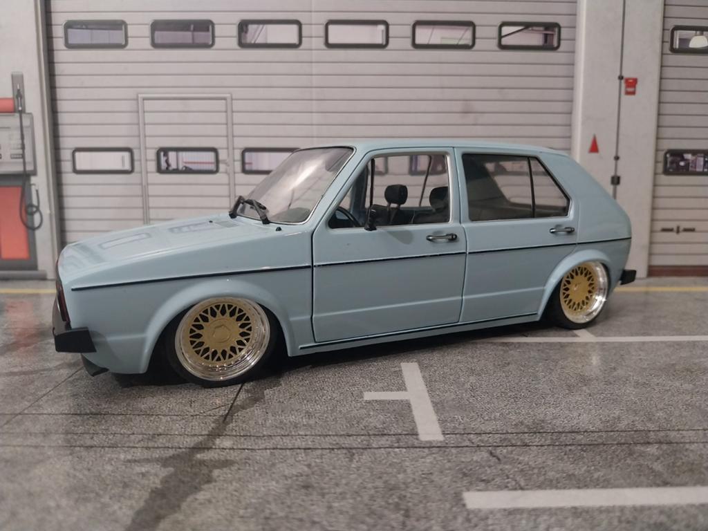 AANBIEDING: Super dikke volkswagen golf mk 1 custom made low, Hobby en Vrije tijd, Modelauto's | 1:18, Ophalen of Verzenden, Nieuw
