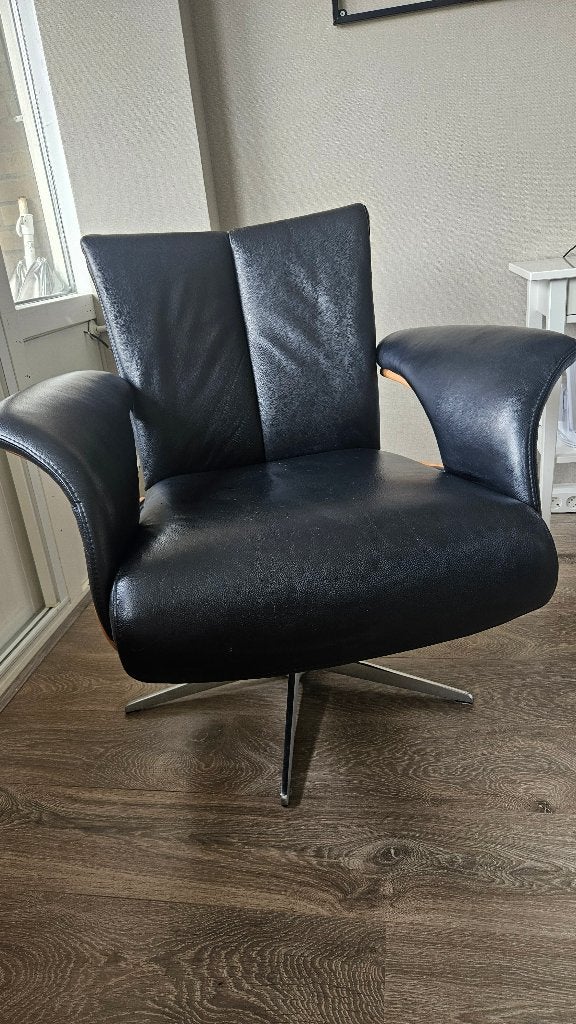 Luxe zwart leren fauteuil van Den Bommel, Ophalen, Gebruikt, Minder dan 75 cm, Leer
