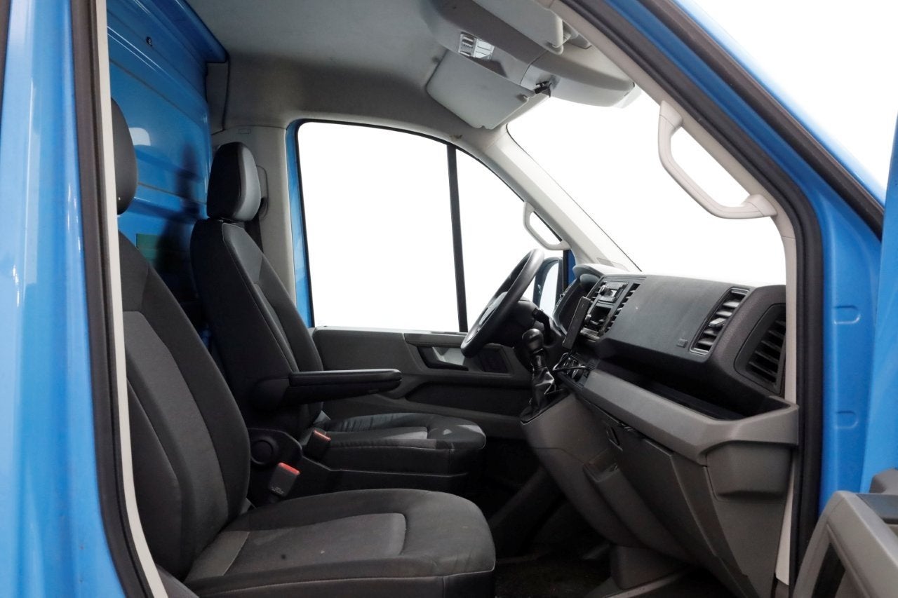 Volkswagen Crafter 35 2.0 TDI E6 Bakwagen met achterdeuren 2, Voorwielaandrijving, Dealer onderhouden, Gebruikt, 4 cilinders