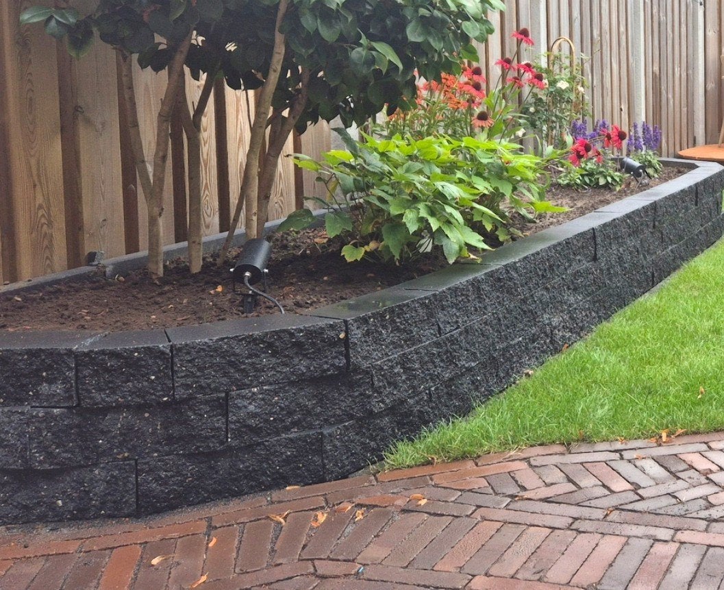 36 stuks border stenen antraciet NIEUW - splitrock 32x13x11, Ophalen, Nieuw, Minder dan 100 cm, Minder dan 25 cm