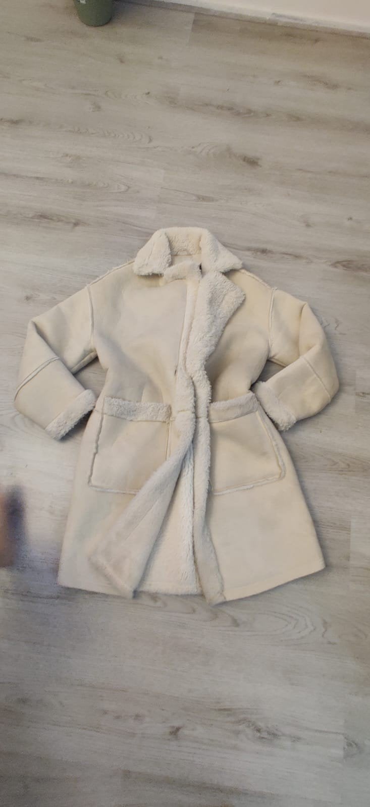 Amisu Beige Teddy Jas Maat M, Kleding | Dames, Jassen | Winter, Maat 38/40 (M), Beige, Ophalen of Verzenden, Zo goed als nieuw