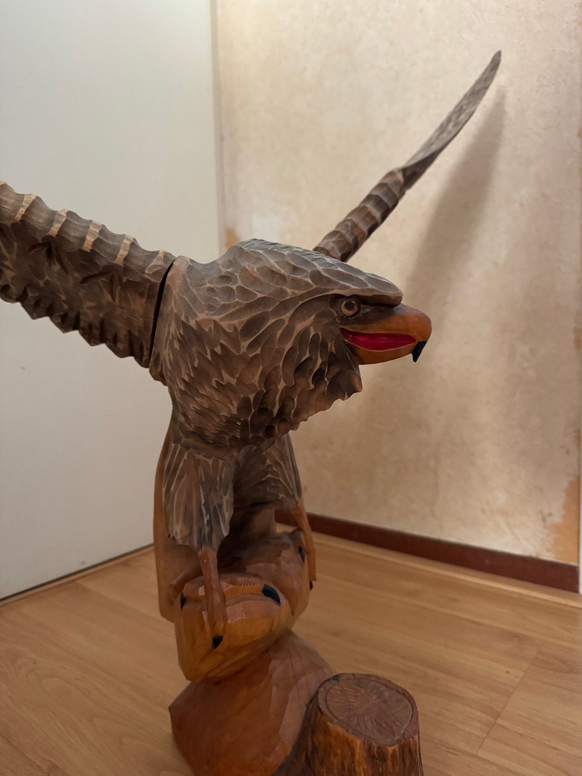 Handgesneden Houten Adelaar - Uniek Kunstwerk, Antiek en Kunst, Kunst | Beelden en Houtsnijwerken, Ophalen, Houtsnijwerk, 50 - 100 cm