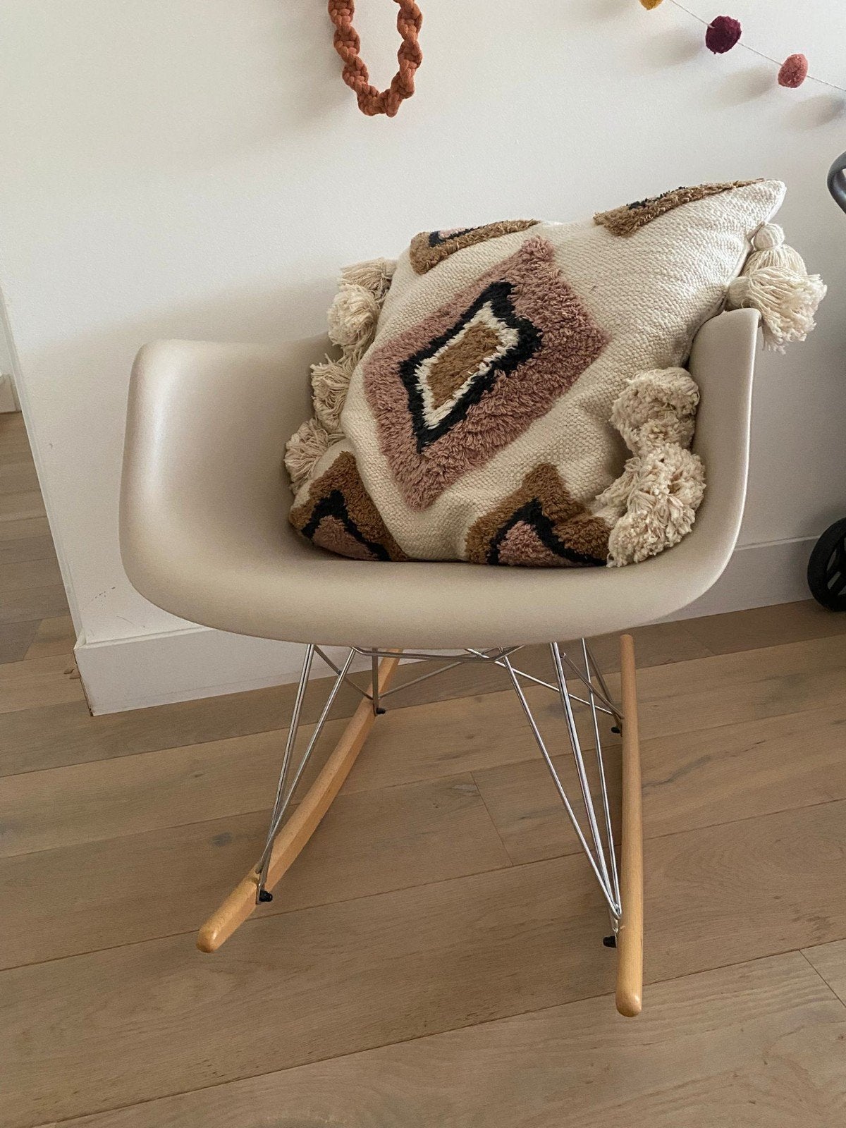 Schommelstoel Eames stijl - Beige, Ophalen, Gebruikt, Modern, Eames stijl, Eén
