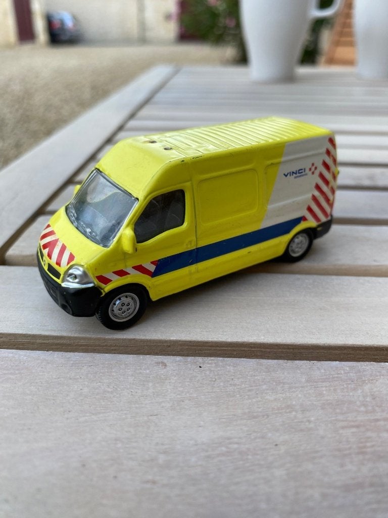 Norev Minijet Renault Master VINCI Autoroute service, Ophalen of Verzenden, Gebruikt, Auto