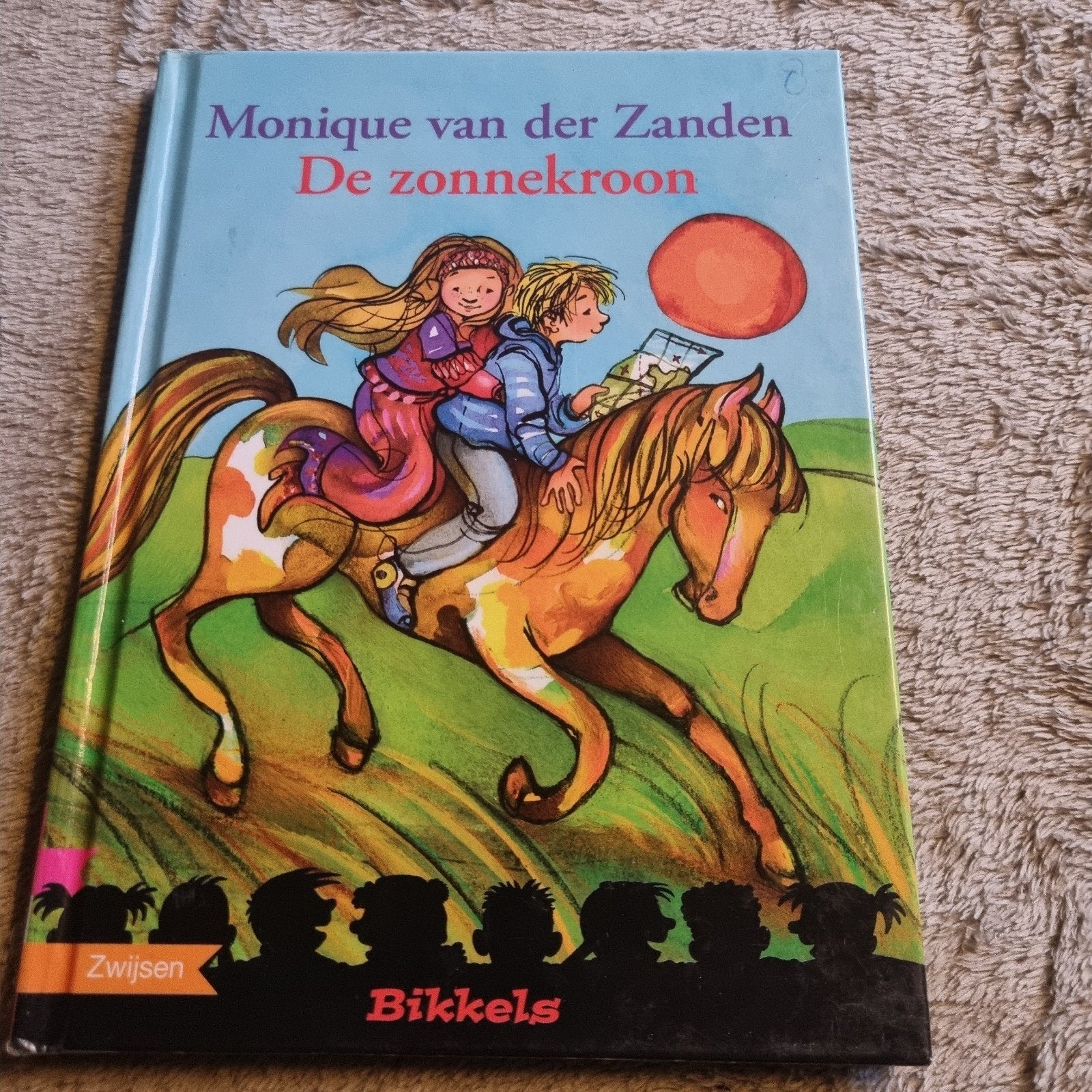 Monique van der Zanden - De zonnekoon (kinderboek), Ophalen of Verzenden, Gelezen, Monique van der Zanden, Fictie algemeen
