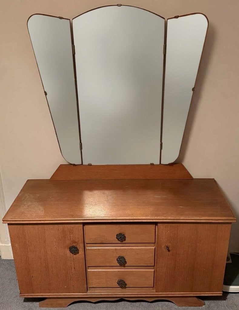 Vintage Kaptafel met Drieluik Spiegel (Jaren 50/60), Huis en Inrichting, Ophalen, Gebruikt, 100 tot 150 cm, Met lade(s)