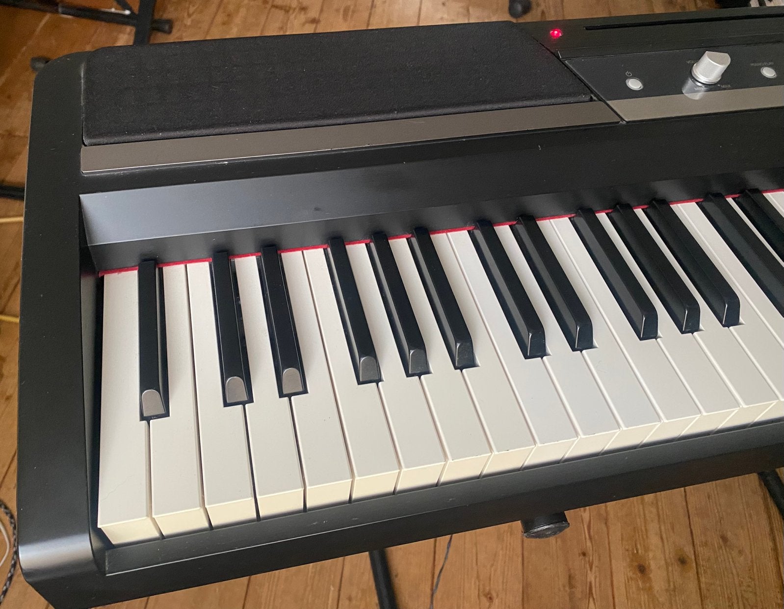 Korg SP-170S gewogen elektrische piano incl pedaal statief, Ophalen, Zo goed als nieuw, Zwart