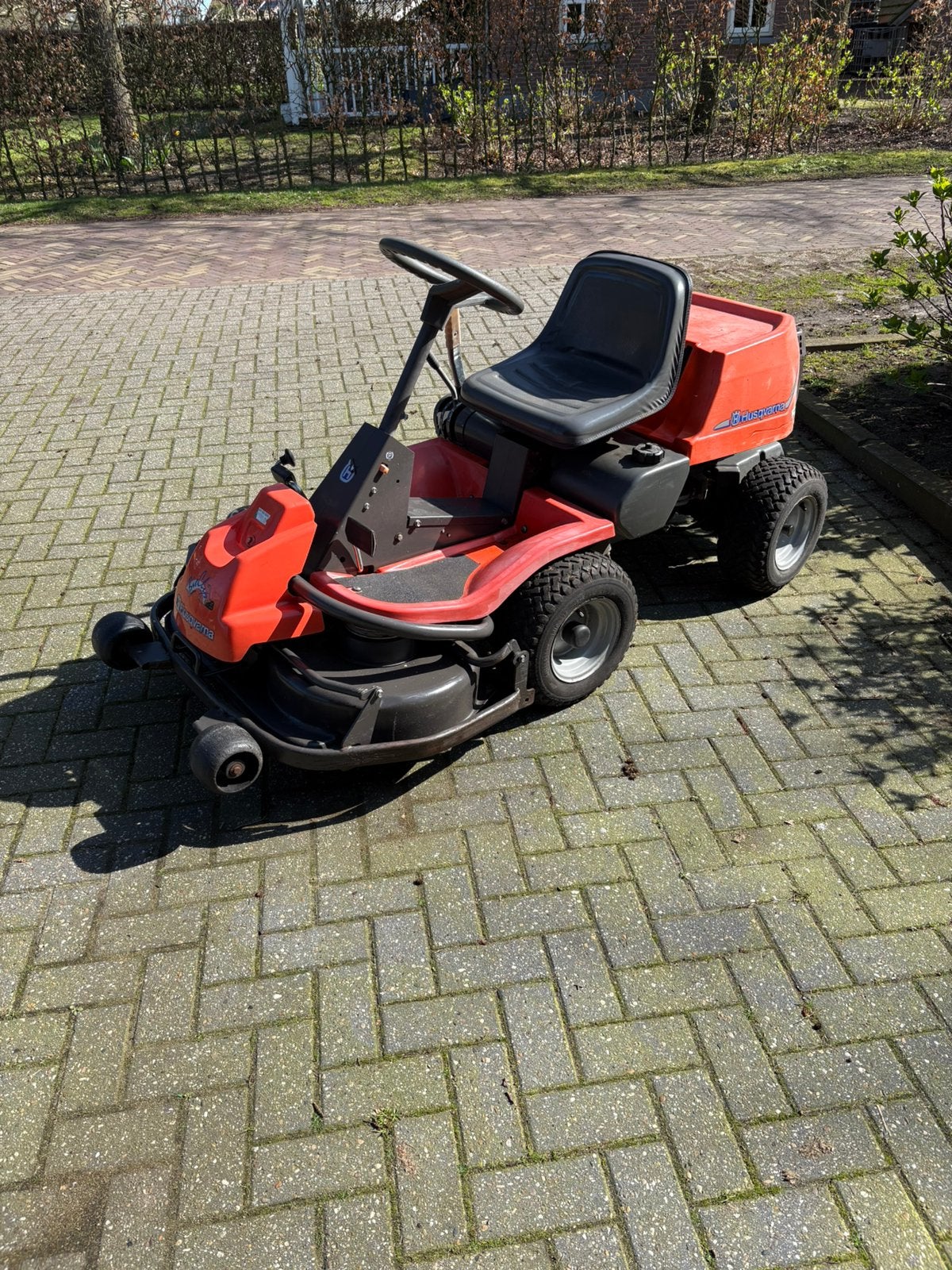 Husqvarna rider 13 hydrostaat met 90 cm mulchdek als nieuw., -, -, Ophalen of Verzenden, Zo goed als nieuw