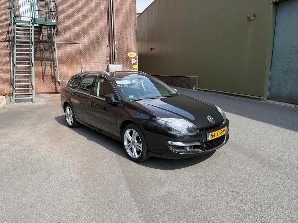 Renault Laguna 2.0 16V 140 Estate 2013 Zwart, Laguna, Zwart, 4 cilinders, Leder en Stof