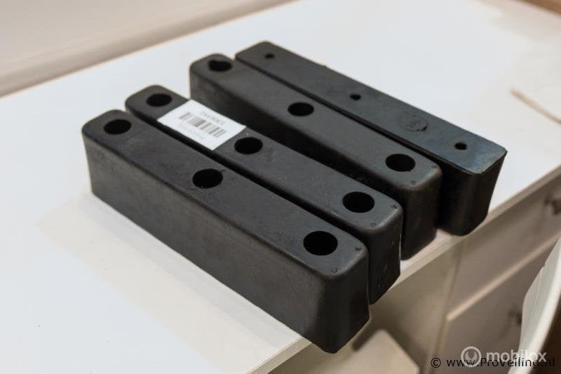 Online Veiling: GTO stootrubbers - 4 stuks